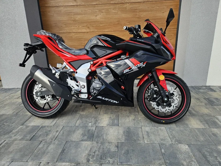 1-barton-blade-r125_1154868625